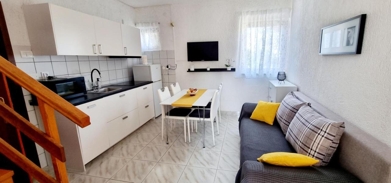 רוביני Apartments Severina מראה חיצוני תמונה